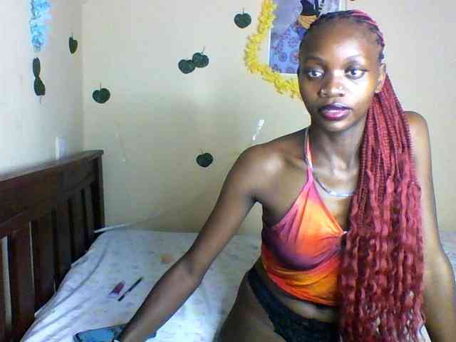 Luna-Noir webcam