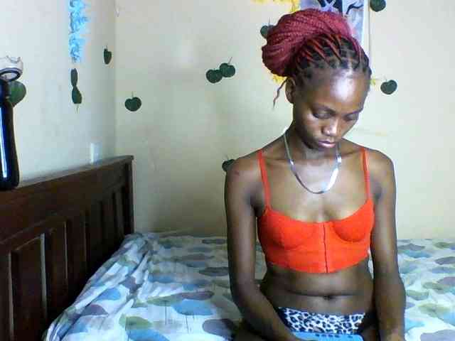 Luna-Noir webcam