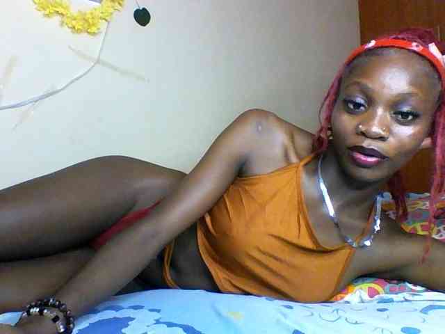 Luna-Noir webcam