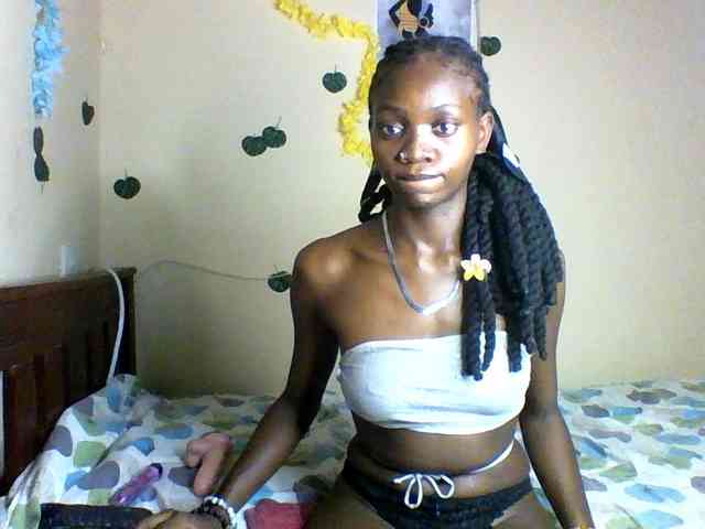 Luna-Noir webcam