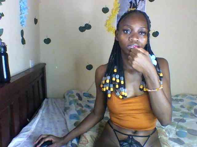 Luna-Noir webcam