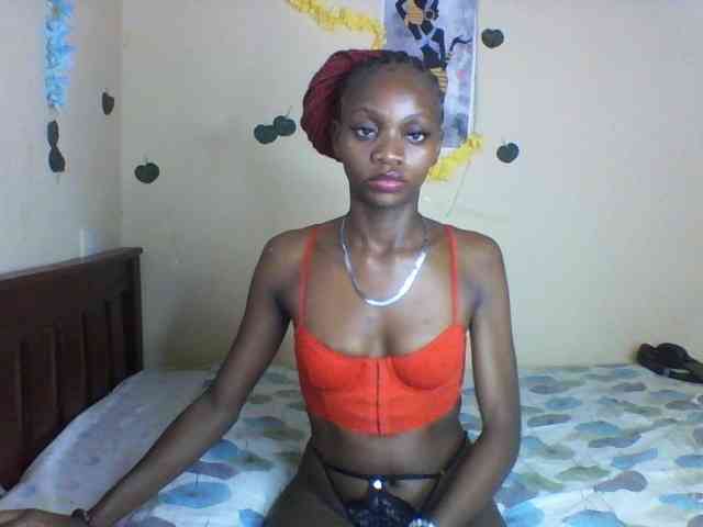 Luna-Noir webcam