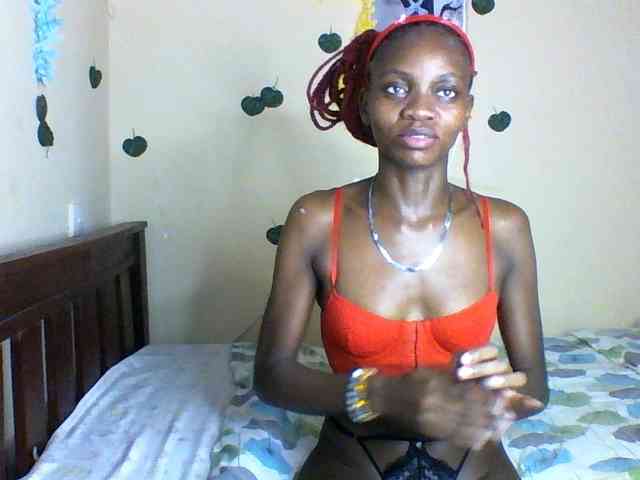 Luna-Noir webcam