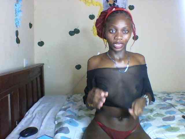 Luna-Noir webcam