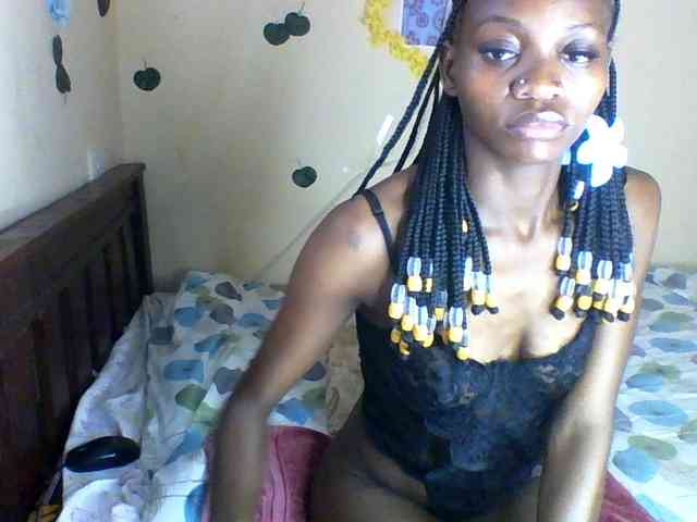 Luna-Noir webcam