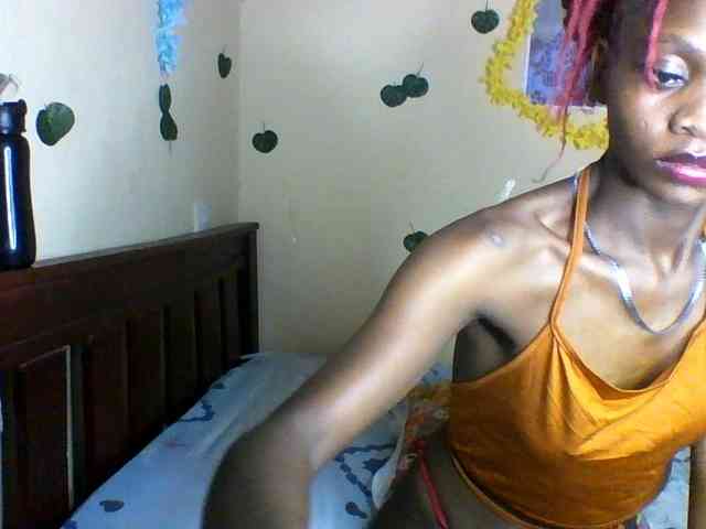 Luna-Noir webcam