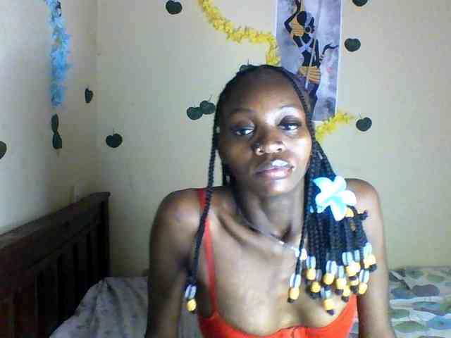 Luna-Noir webcam