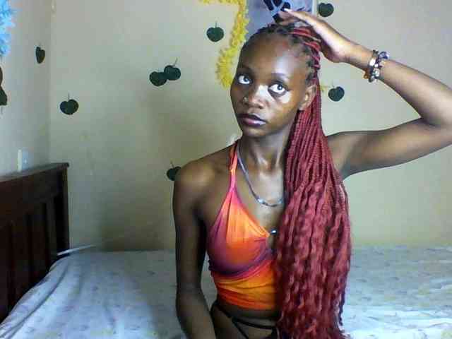 Luna-Noir webcam