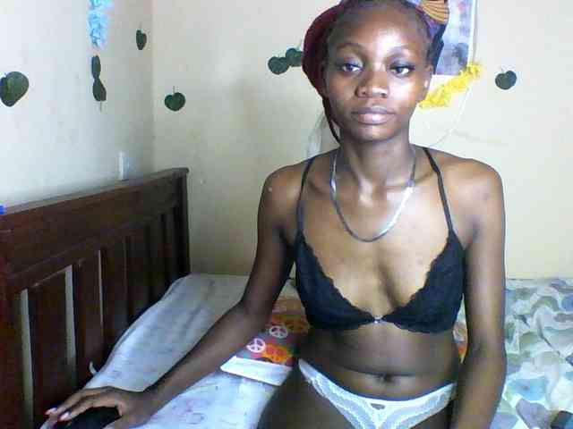 Luna-Noir webcam
