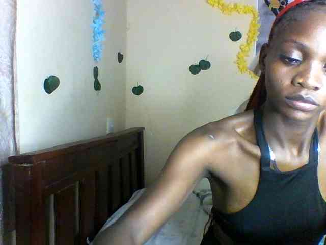 Luna-Noir webcam