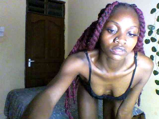 Luna-Noir webcam