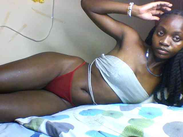 Luna-Noir webcam
