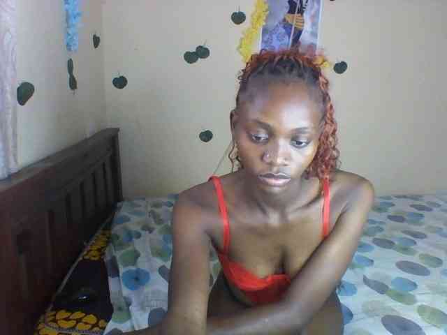 Luna-Noir webcam