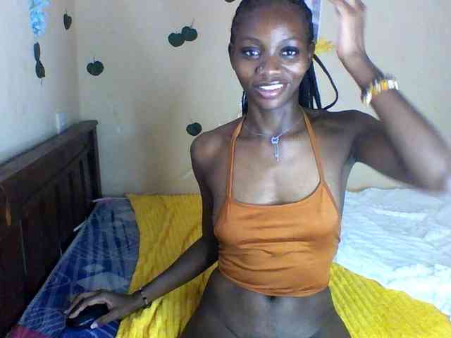 Luna-Noir webcam