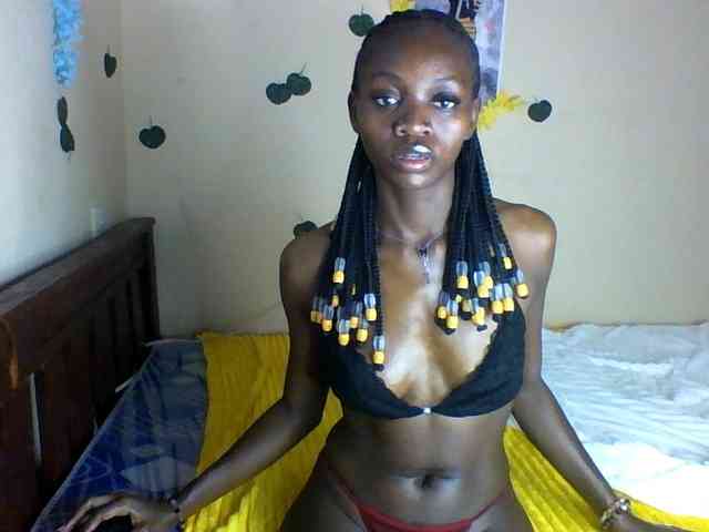 Luna-Noir webcam