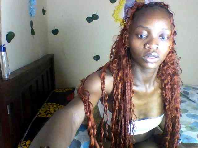 Luna-Noir webcam
