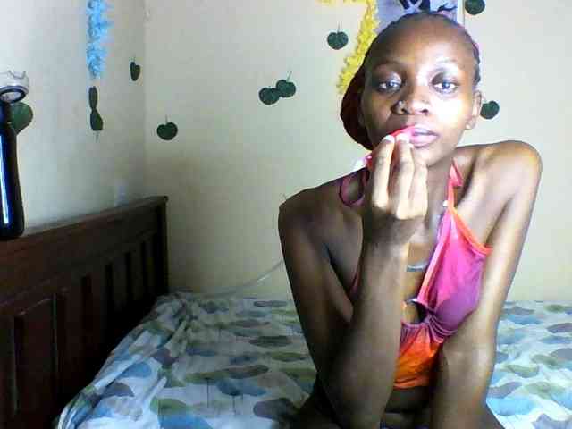 Luna-Noir webcam