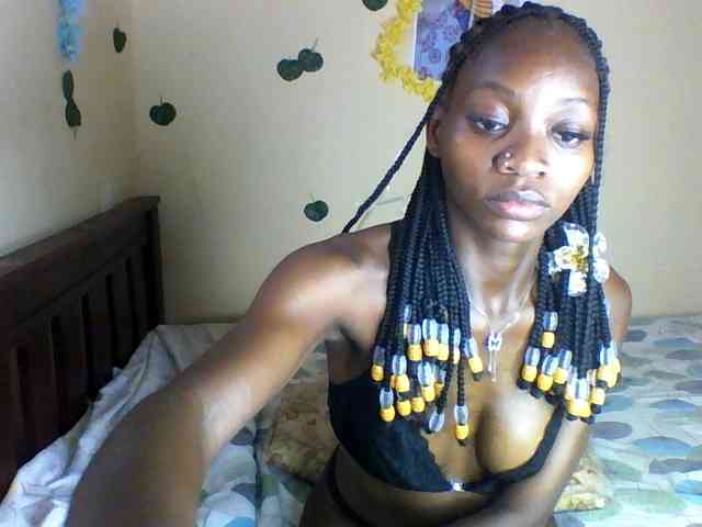 Luna-Noir webcam