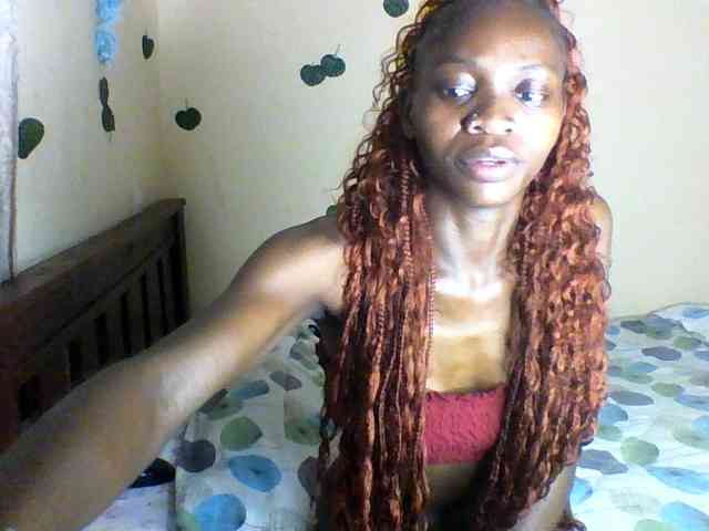 Luna-Noir webcam