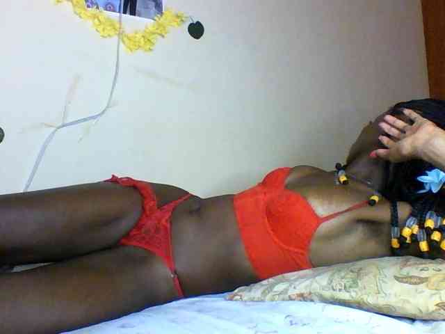 Luna-Noir webcam