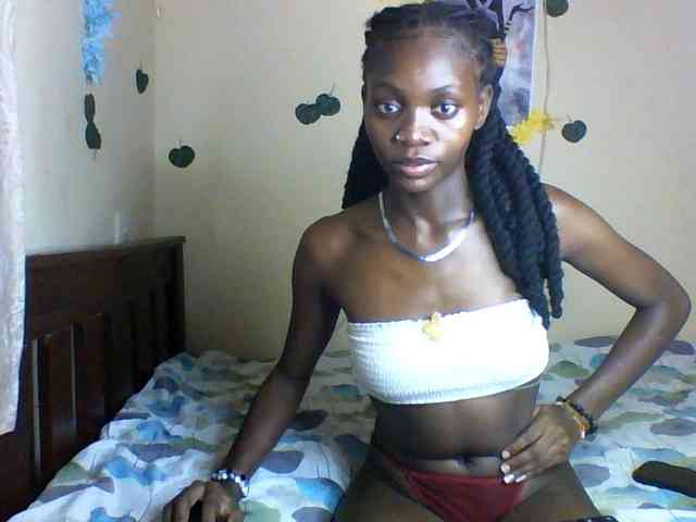 Luna-Noir webcam