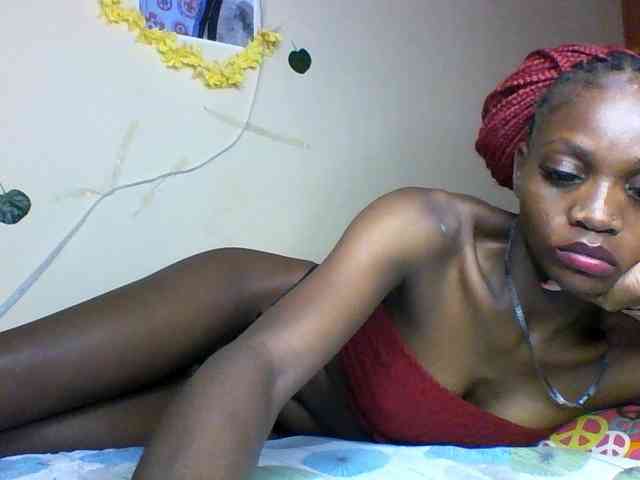 Luna-Noir webcam
