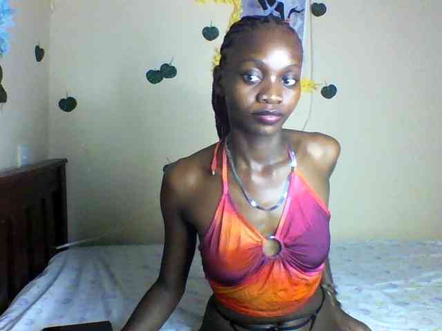 Luna-Noir webcam