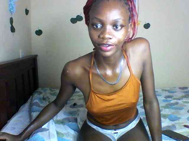 Luna-Noir webcam