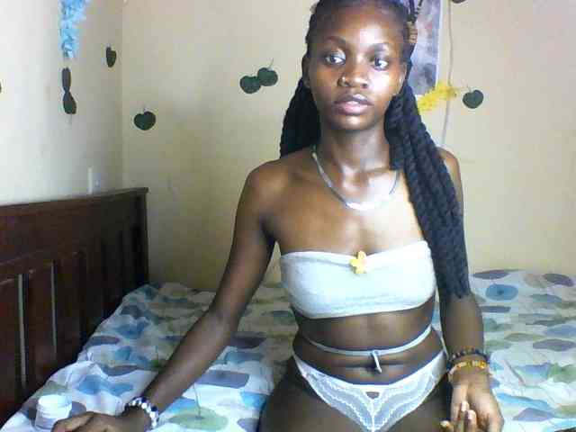 Luna-Noir webcam