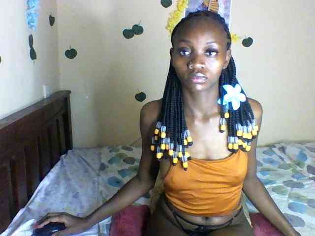 Luna-Noir webcam