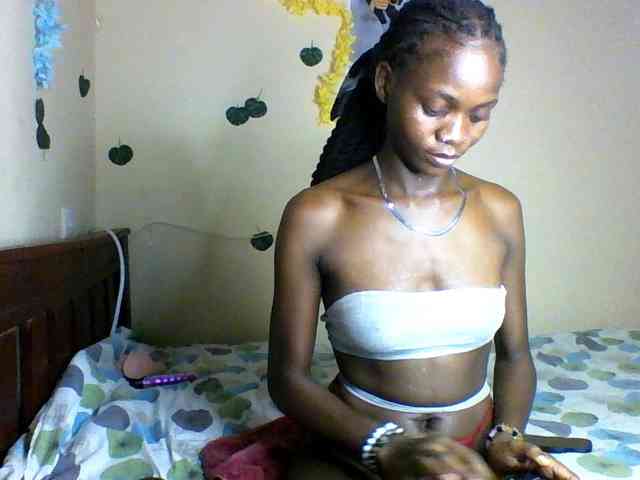 Luna-Noir webcam