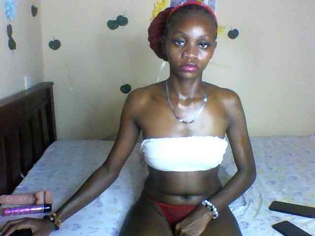Luna-Noir webcam