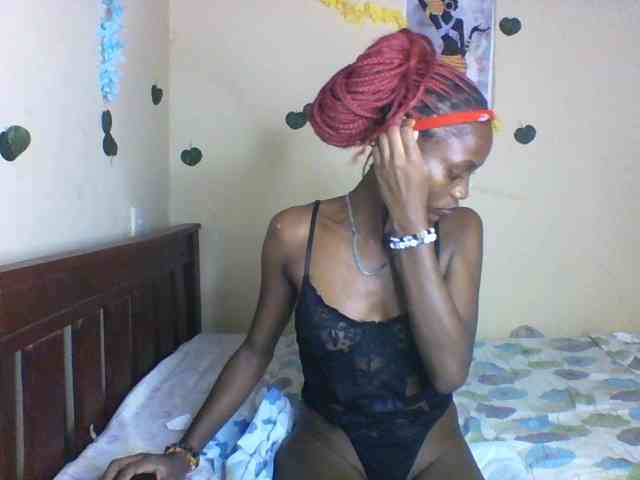 Luna-Noir webcam