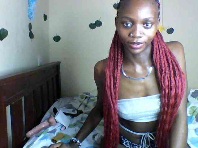 Luna-Noir webcam