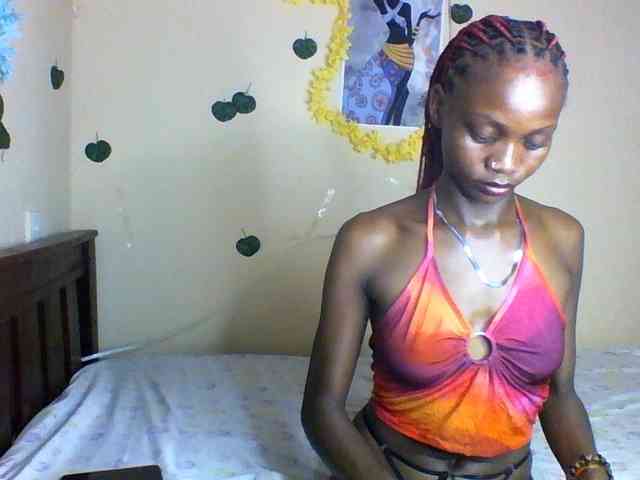Luna-Noir webcam