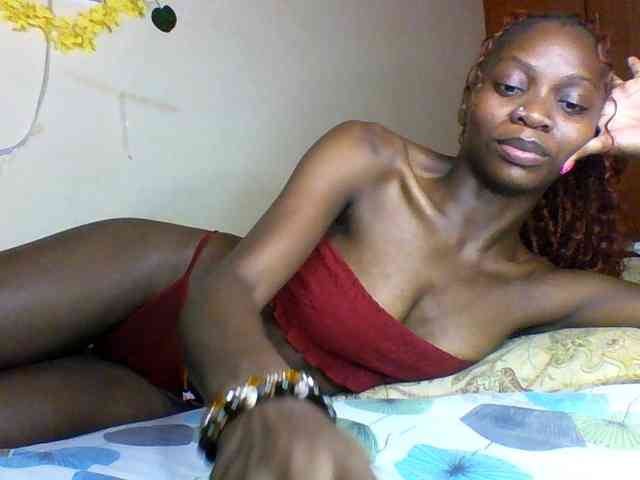 Luna-Noir webcam