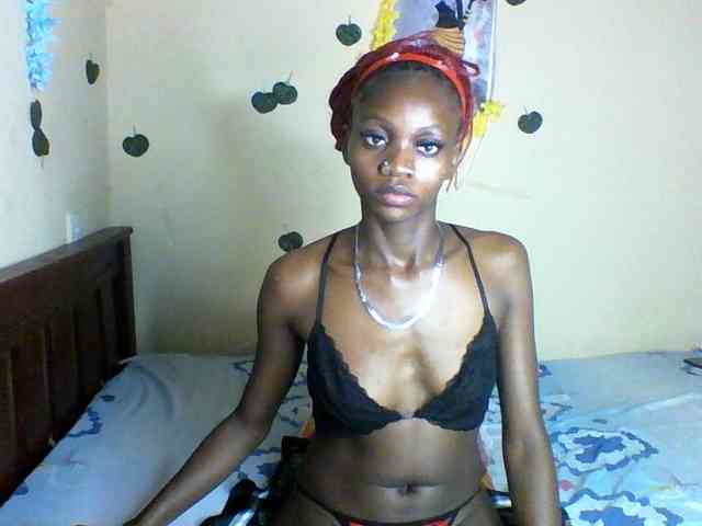 Luna-Noir webcam
