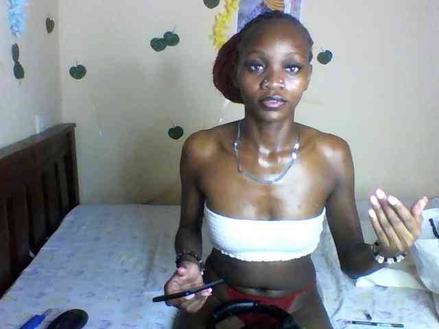 Luna-Noir webcam