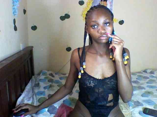 Luna-Noir webcam