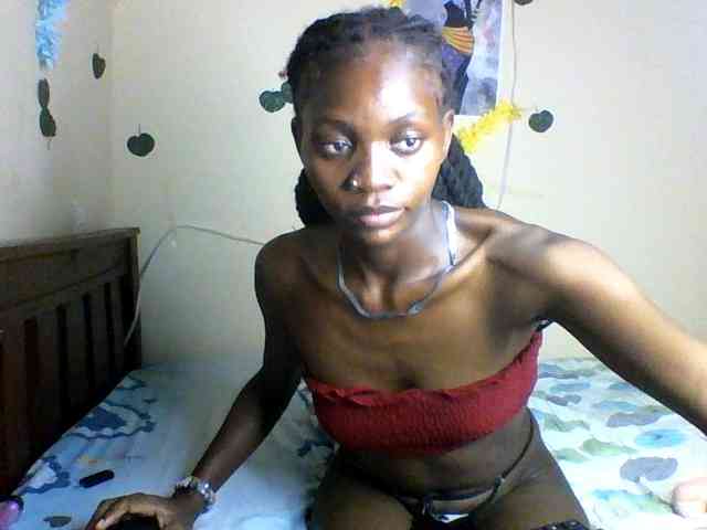 Luna-Noir webcam