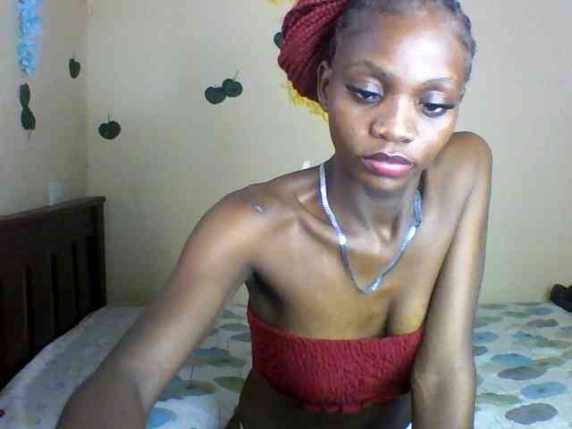 Luna-Noir webcam