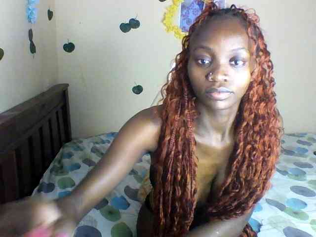 Luna-Noir webcam