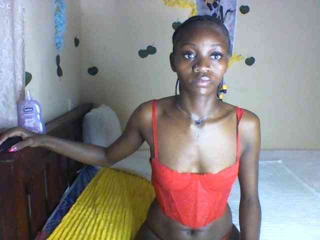 Luna-Noir webcam