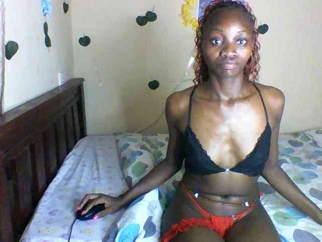Luna-Noir webcam
