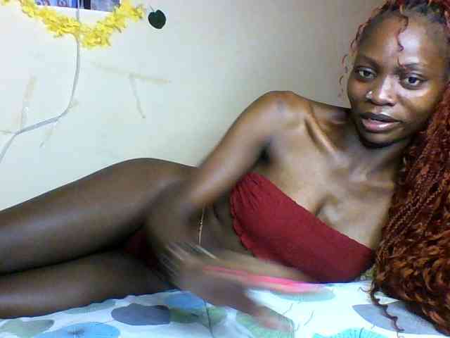 Luna-Noir webcam