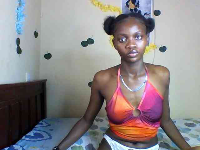 Luna-Noir webcam