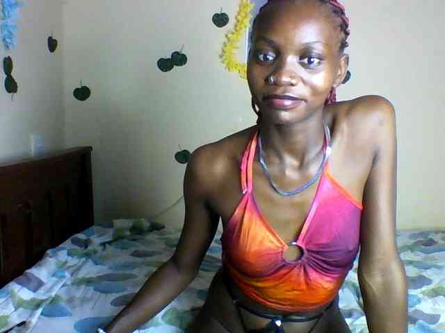 Luna-Noir webcam