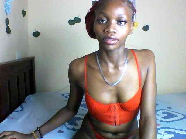 Luna-Noir webcam