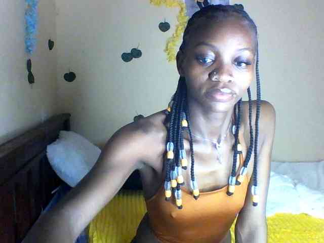 Luna-Noir webcam
