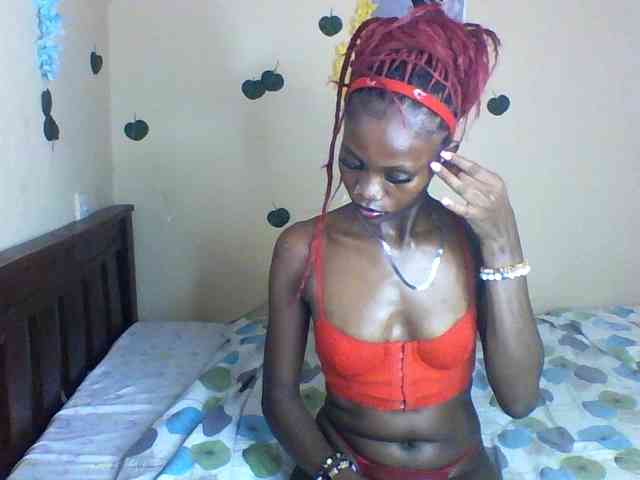 Luna-Noir webcam